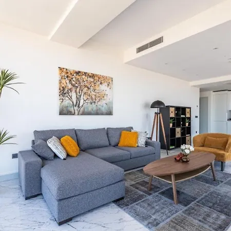 Beautiful Bright Deluxe 1bd Poolviews! #311 * Istanbul