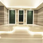 Beautiful Bright Deluxe 1bd Poolviews! #311 Istanbulská provincie