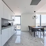 Beautiful Bright Deluxe 1bd Poolviews! #311 Apartmán Istanbulská provincie